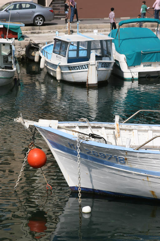 Les Cabanons De Fonfon Marseille